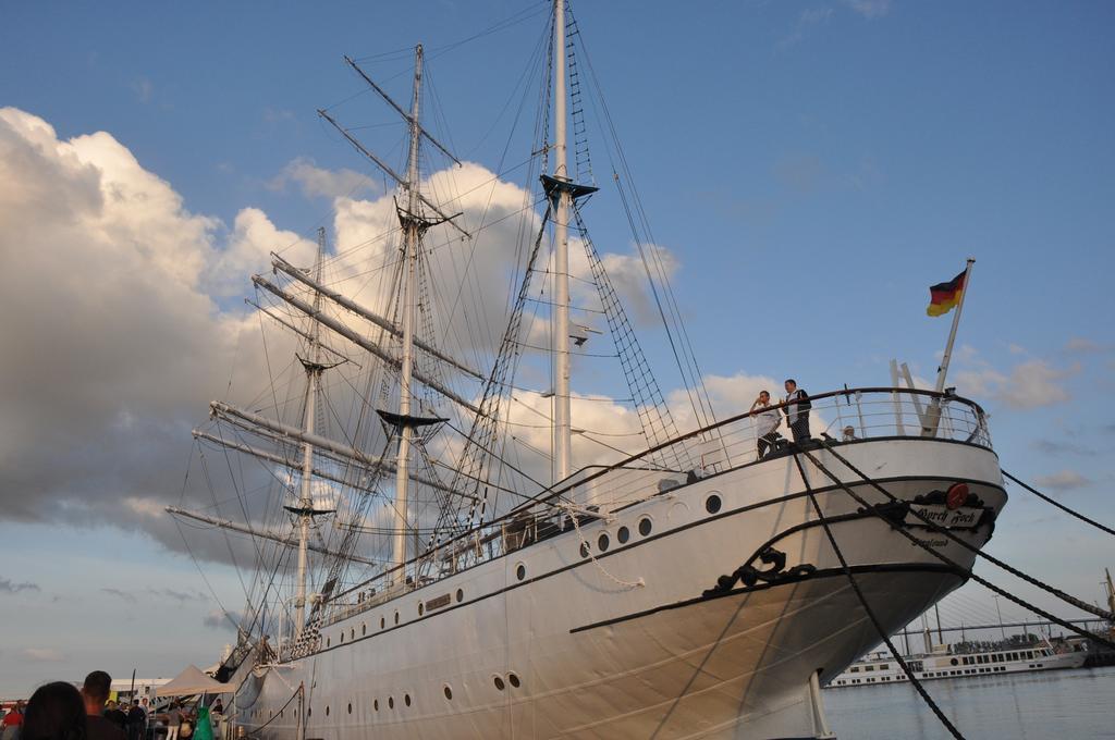 Backsteinspeicher Stralsund Exterior foto