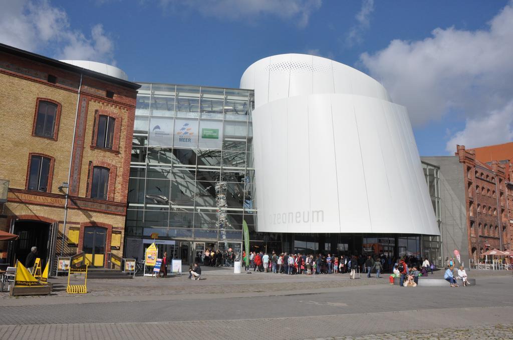 Backsteinspeicher Stralsund Exterior foto